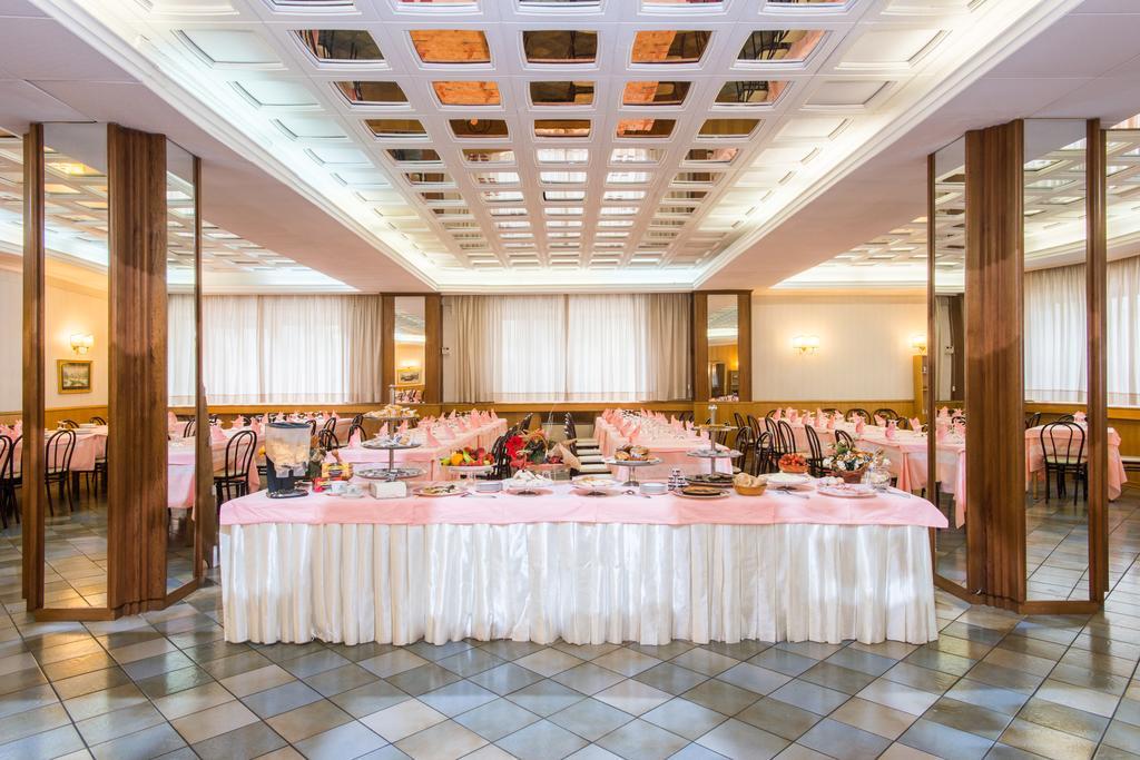 Hotel Tasso Camigliatello Silano Esterno foto