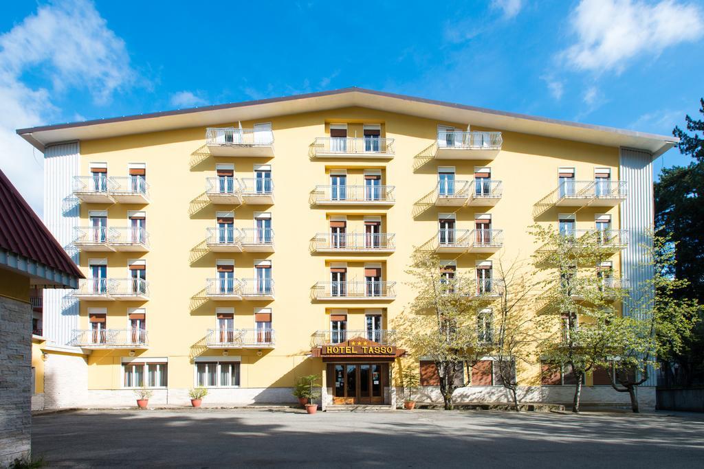 Hotel Tasso Camigliatello Silano Esterno foto