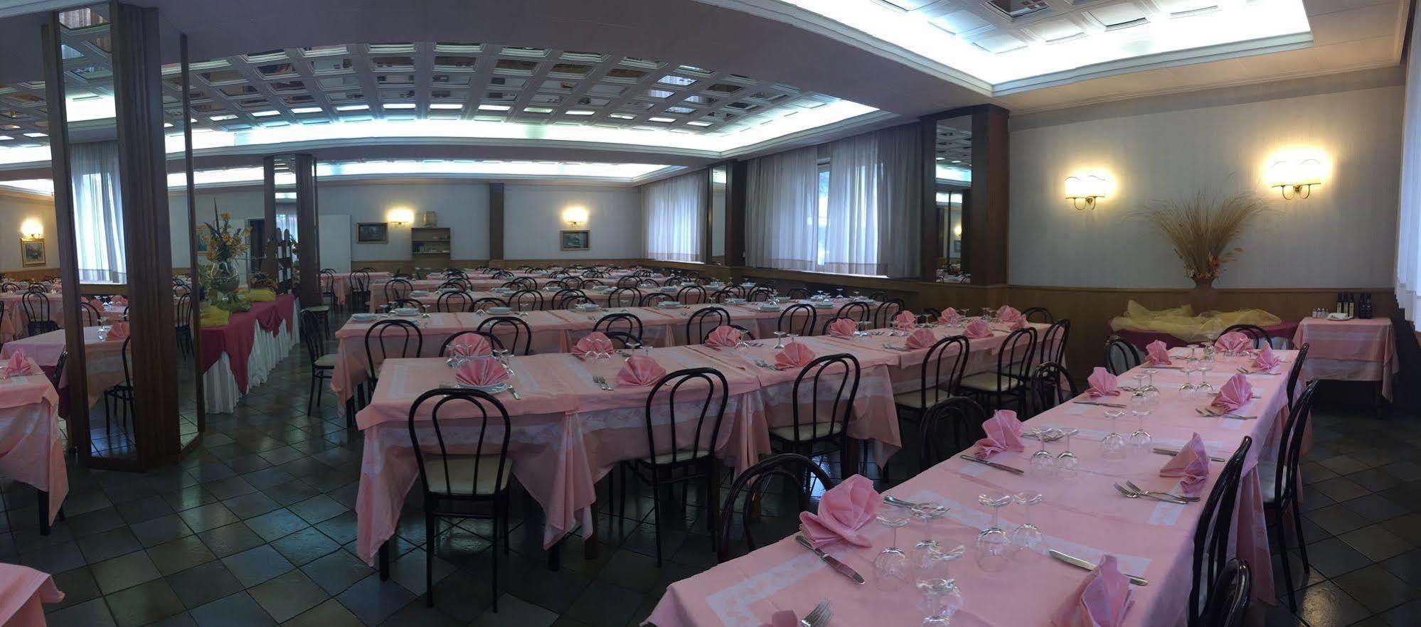 Hotel Tasso Camigliatello Silano Esterno foto