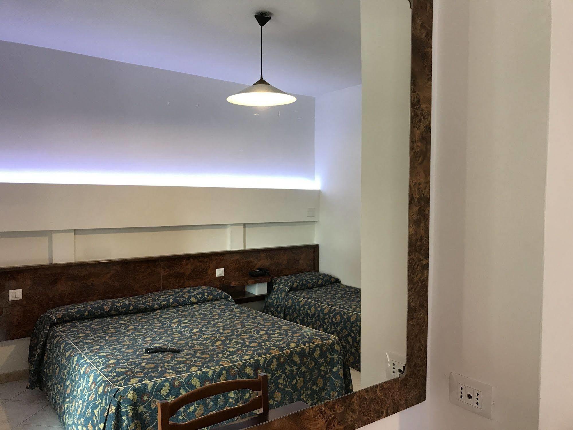 Hotel Tasso Camigliatello Silano Esterno foto