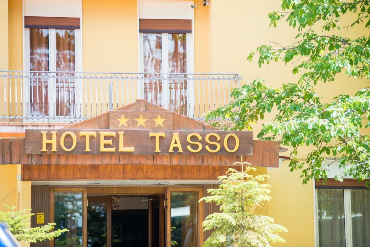 Hotel Tasso Camigliatello Silano Esterno foto