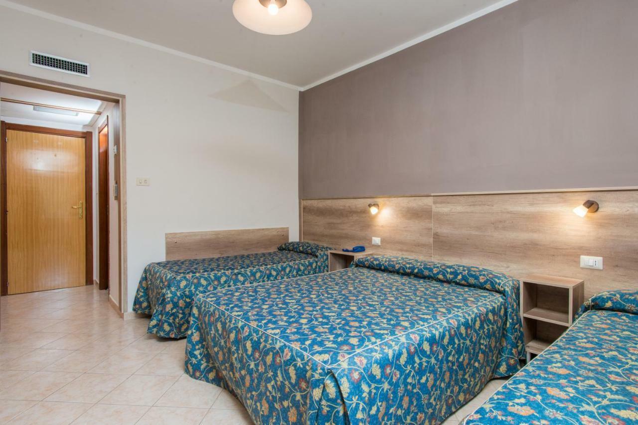 Hotel Tasso Camigliatello Silano Esterno foto